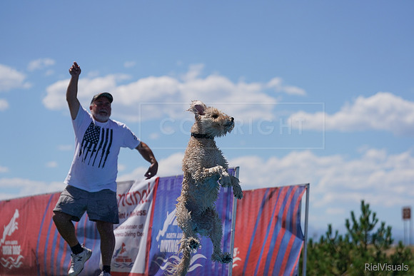 SJR02761